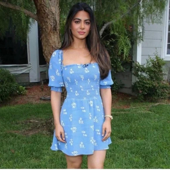 Reformation Elle Dress  In Light Blue ✨NWT✨ - Picture 5 of 12